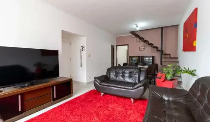Casa sobrado à venda no Centro em Diadema - SP