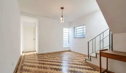 Excelente Sobrado à venda no Bairro Parque Colonial - São Paulo - SP