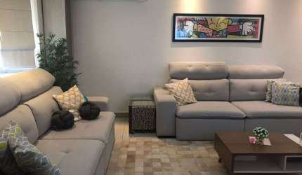 Casa à venda em São Paulo - SP.