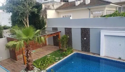 Casa à venda no Condomínio Aruã em Mogi das Cruzes - SP.