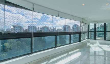 Apartamento Duplex à Venda no Condomínio Edifício Strelitzia em Jardim Morumbi - São Paulo - SP