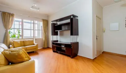 Apartamento à venda no Condomínio Edifício Normando Raposo Medeiros na República em São Paulo - SP