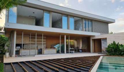 Casa sobrado de alto padrão à venda no Condomínio Alphaville Nova Esplanada 2 em Votorantim - SP