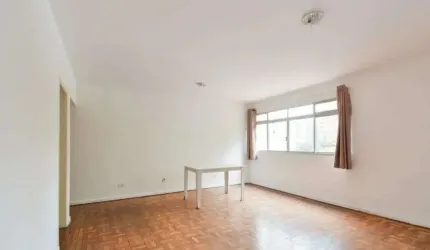 Apartamento à venda no Condomínio Edifício Suria na Bela Vista em São Paulo - SP