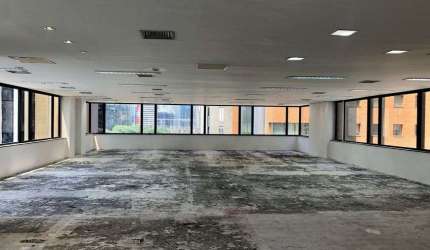 Sala/Conjunto para venda possui 245 metros quadrados em Vila Olímpia - São Paulo - SP.