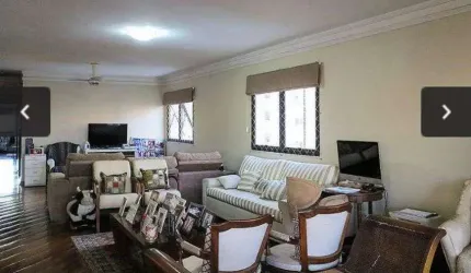 Apartamento para venda possui 200 metros quadrados com 4 quartos em Centro - Campinas - SP.