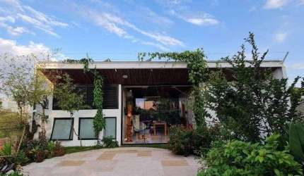 Casa para venda possui 464 metros quadrados com 4 quartos em Vila Ipojuca - São Paulo - SP.