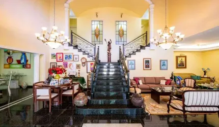 Casa de alto padrão à venda no Condomínio Vista Alegre em Vinhedo / SP