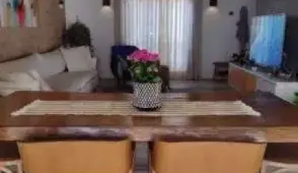 Sobrado à venda em Moema - São Paulo - SP