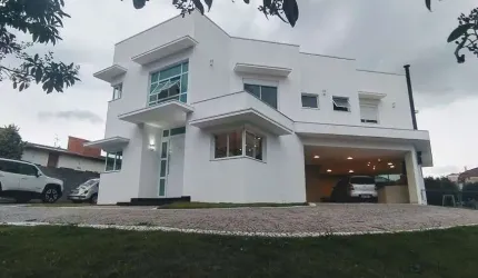 Casa de condomínio com 03 suítes para venda no Condomínio Moinho do Vento em Valinhos - SP