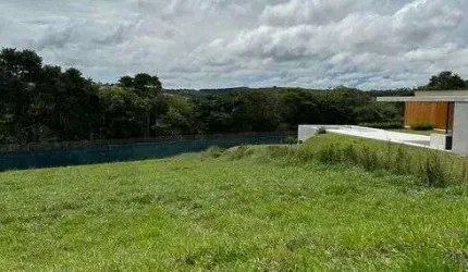 Lote/ Terreno à venda no Condomínio Quinta da Baroneza em Bragança Paulista - SP