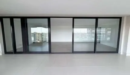 Apartamento de alto padrão à venda no Condomínio IL Faro no Morumbi em São Paulo - SP