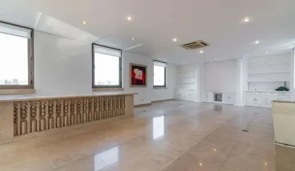 Duplex para venda tem 403 metros quadrados com 6 quartos em Indianópolis - São Paulo - SP