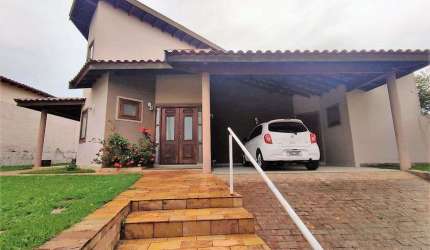 Casa de condomínio térrea à venda no Residencial Palmeira, Hípica em Campinas, São Paulo.