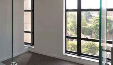 Conjunto de sala para locação no Edifício Trade Tower, Cambuí em Campinas - SP
