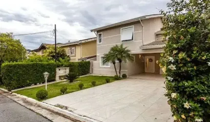 Sobrado à venda em Alphaville Residencial 11 em Santana de Parnaíba - SP