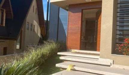 Casa de alto padrão à venda no Condomínio Genesis 2 em Alphaville, Santana de Parnaíba - SP.
