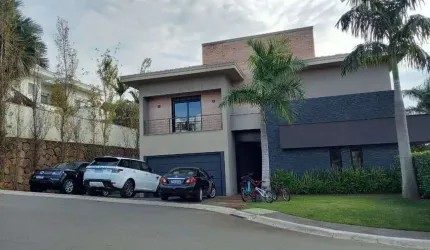 Casa à venda no Condomínio Páteo Santa Fé no Gramado em Campinas -SP.