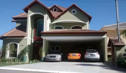 Casa sobrado à venda no condomínio Aldeia da Serra/Morada dos lagos em Barueri - SP