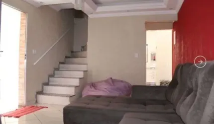 Casa para venda tem 212 metros quadrados com 3 quartos em Remédios - Osasco - SP