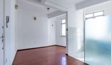 Apartamento à Venda no Condomínio Edifício Pirineus em Santa Cecília - São Paulo - SP