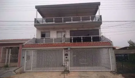 Casa para venda com 407 metros quadrados com 4 quartos em Vila Pompéia - Campinas - SP.