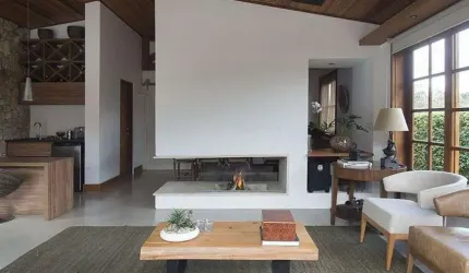 Casa de condomínio térrea para venda no Condomínio Colinas de Ibiúna em Curral - Ibiúna - SP