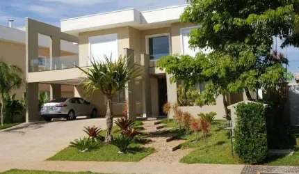 Casa alto padrão à venda no Condomínio Alphaville Dom Pedro em Campinas - SP.