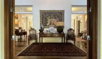 Casa térrea de alto padrão à venda no Condomínio Vale do Barão na Pedra do Rio em Petrópolis - RJ