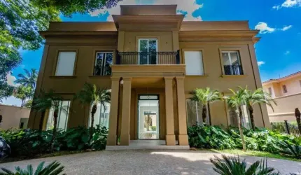 Casa sobrado alto padrão à venda no Jardim América em Jardim Paulista em São Paulo - SP