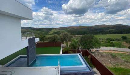 Casa à venda no Condomínio Campo de Toscana em Vinhedo - SP.