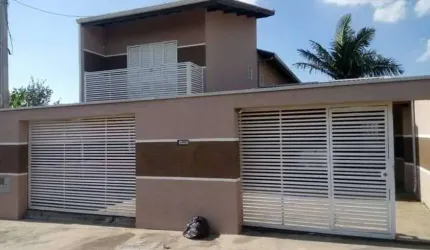 Casa À venda com 04 quartos em Jardim Adelaide - Hortolândia - SP