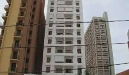 Apartamento à venda no Condomínio Edifício Mediterranée no bairro do Cambuí em Campinas - SP.