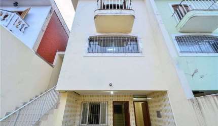 Excelente Sobrado à venda no Bairro Vila das Belezas - São Paulo - SP