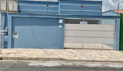 Casa térrea à venda no Parque da Fazenda em Campinas -SP.
