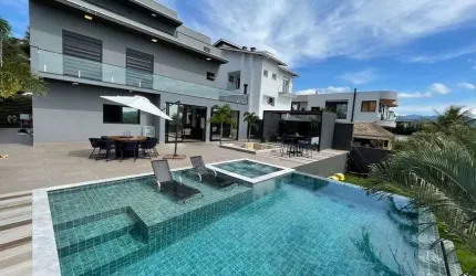 Casa alto de padrão à venda no Condominio Porto Atibaia em Atibaia - SP.