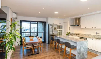 Apartamento à Venda no Condomínio Casa Viva, Jardim das Acácias, São Paulo - SP