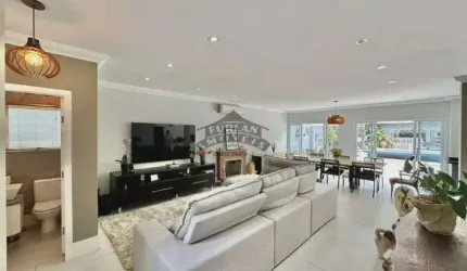 Casa Sobrado alto padrão à venda no Condomínio Nova Higienópolis no Jardim do Golf I em Jandira - SP