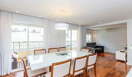 Apartamento à venda no Condomínio Classique Nouveau em Moema em São Paulo - SP