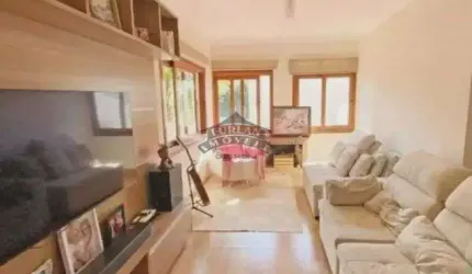 Casa Sobrado alto padrão à venda no Condomínio Vila Velha na Granja Viana em Carapicuíba - SP