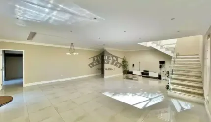 Casa Sobrado alto padrão à venda no Condomínio Quintas de São Fernando em Pitas em Cotia - SP