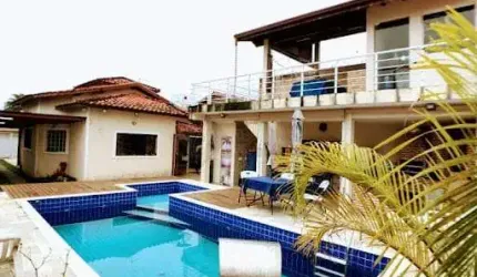 Casa à venda 3 Quartos, 2 Suites, 4 Vagas, 126M², Jardim Britânia, Caraguatatuba - SP