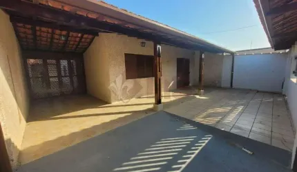 Casa Ampla a 200m da Praia – Conforto e Espaço para Sua Família!