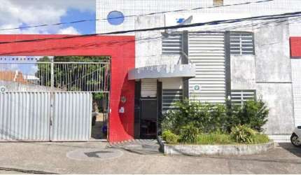 Prédio Comercial no Pereira Lobo