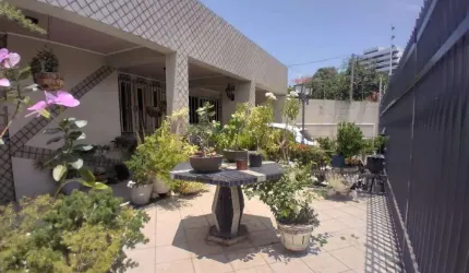 CASA IDEAL PARA FIM COMERCIAL