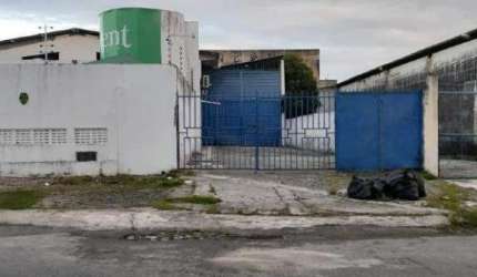 Ponto Comercial com Galpões anexos no Distrito Industrial/Inácio Barbosa