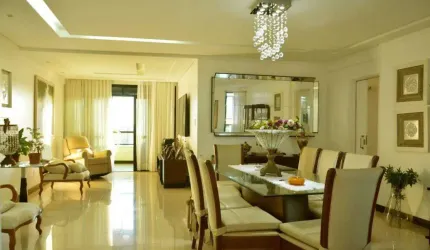 VENDA - Apartamento (andar alto) no Condomínio Plaza de Madri