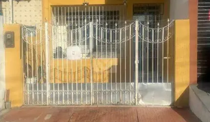 Oportunidade Única: Casa à Venda no Bairro Siqueira Campos