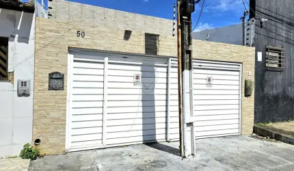 Casa Ampla e Bem Localizada no Bairro Ponto Novo!