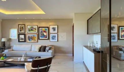 Apartamento totalmente reformado no Torre Opará